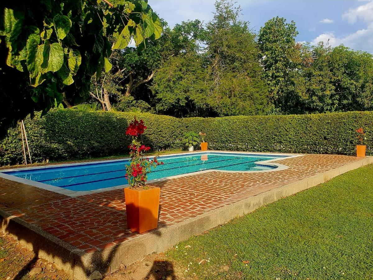 Finca Hacienda El Castillo Santa Fe De Antioquia Exterior foto